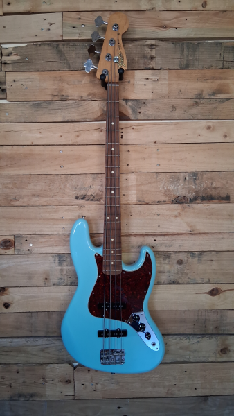 Fender Vintera 60s Jazz Bass Daphne Blue, Demomodell